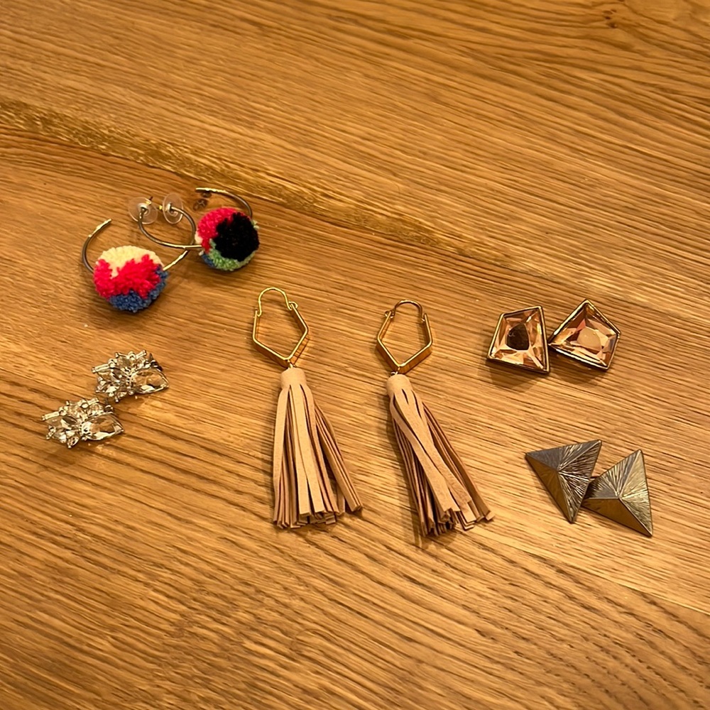 Set of 5 statement earrings! Great condition!